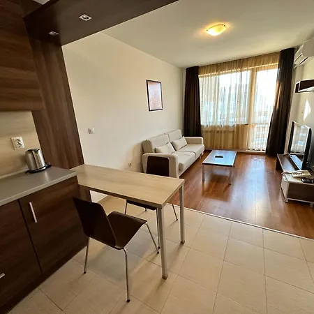 شقة In Belvedere Club *