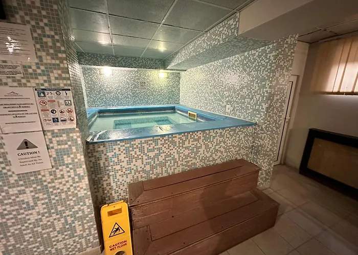 In Belvedere Club Apartment *