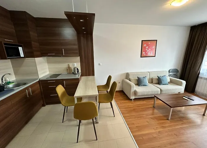 Apartment In Belvedere Club *